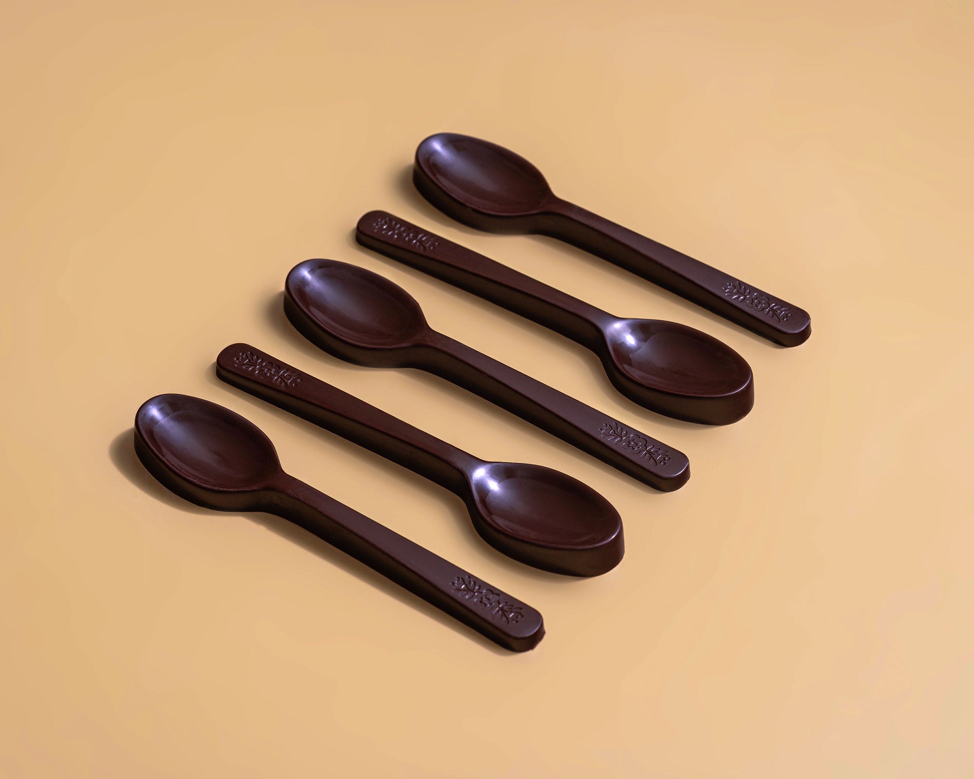 כפיות שוקולד מריר